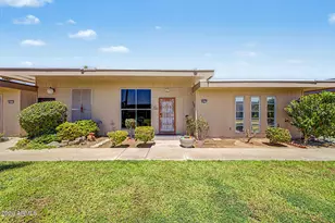 10060 W Royal Oak Rd, Sun City, AZ 85351 - Photo 1