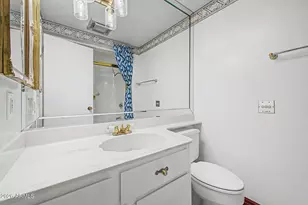 10060 W Royal Oak Rd, Sun City, AZ 85351 - Photo 22