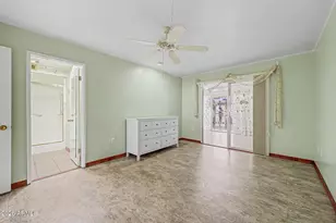 10060 W Royal Oak Rd, Sun City, AZ 85351 - Photo 16