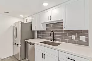 1041 N Granite Reef Rd, Scottsdale, AZ 85257 - Photo 10