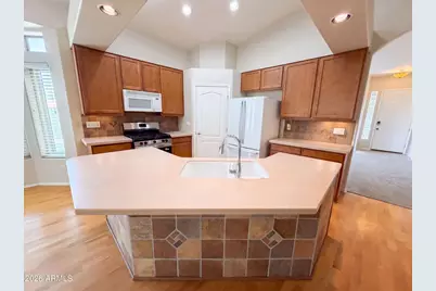 2090 W Corona Drive, Chandler, AZ 85224 - Photo 2