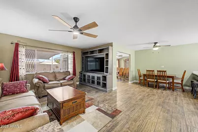 10515 W Kingswood Circle, Sun City, AZ 85351 - Photo 2