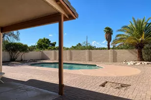 8228 W Palmaire Ave, Glendale, AZ 85303 - Photo 6