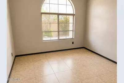 8228 W Palmaire Avenue, Glendale, AZ 85303 - Photo 24