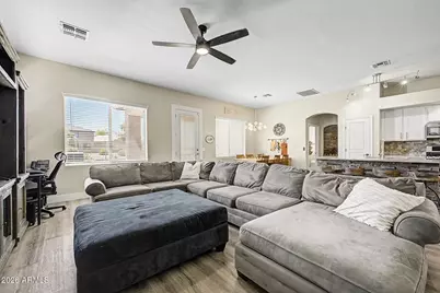 43911 W Griffis Drive, Maricopa, AZ 85138 - Photo 4