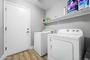 43911 W Griffis Dr, Maricopa, AZ 85138 - Photo 20