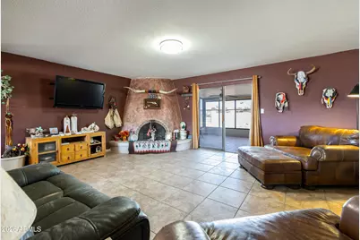 10212 S 47th Avenue, Laveen, AZ 85339 - Photo 8