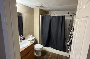 3810 N Maryvale Pkwy, Phoenix, AZ 85031 - Photo 8