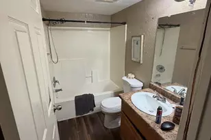 3810 N Maryvale Pkwy, Phoenix, AZ 85031 - Photo 6