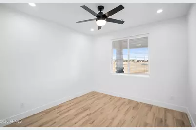 25778 W Peakview Road, Wittmann, AZ 85361 - Photo 20