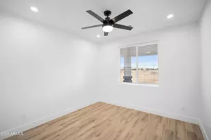 25778 W Peakview Rd, Wittmann, AZ 85361 - Photo 20