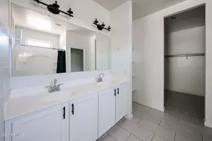 25640 W Coles Rd, Buckeye, AZ 85326 - Photo 2