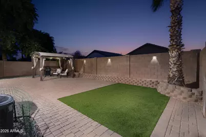 42539 W Bunker Drive, Maricopa, AZ 85138 - Photo 2