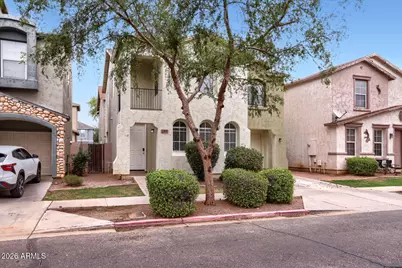 6616 W Johnson Street W, Phoenix, AZ 85043 - Photo 2