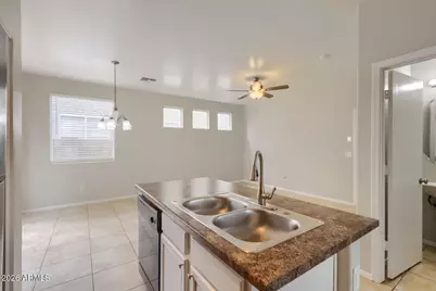 6616 W Johnson Street W, Phoenix, AZ 85043 - Photo 10