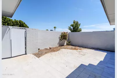 13629 N Del Webb Boulevard, Sun City, AZ 85351 - Photo 24
