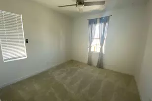 823 W Gail Dr, Chandler, AZ 85225 - Photo 12