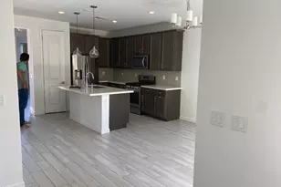 823 W Gail Dr, Chandler, AZ 85225 - Photo 8