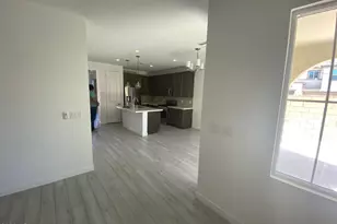 823 W Gail Dr, Chandler, AZ 85225 - Photo 6