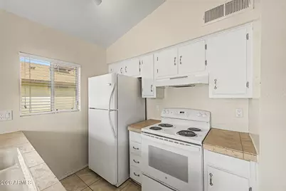 108 W Loma Vista Drive #102, Tempe, AZ 85282 - Photo 12