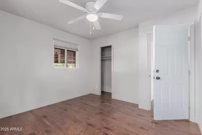 3622 W Sunland Avenue, Phoenix, AZ 85041 - Photo 16