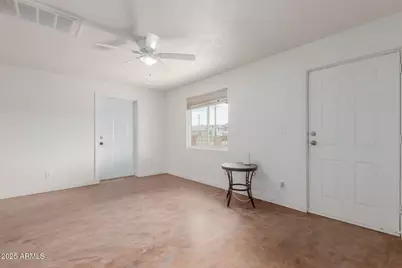 3622 W Sunland Avenue, Phoenix, AZ 85041 - Photo 4