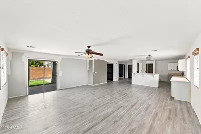 15410 N 170th Lane, Surprise, AZ 85388 - Photo 8