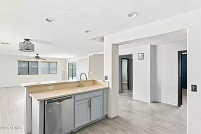 15410 N 170th Lane, Surprise, AZ 85388 - Photo 14