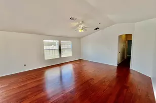 10960 N 67th Ave, Glendale, AZ 85304 - Photo 14