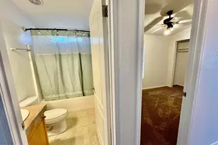10960 N 67th Ave, Glendale, AZ 85304 - Photo 20