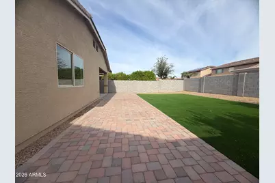 810 W Whistling Thorn Avenue, San Tan Valley, AZ 85140 - Photo 16