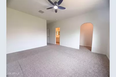 810 W Whistling Thorn Avenue, San Tan Valley, AZ 85140 - Photo 4