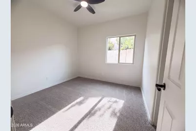 810 W Whistling Thorn Avenue, San Tan Valley, AZ 85140 - Photo 12