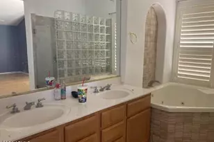 445 W Pecan Pl, Tempe, AZ 85284 - Photo 24