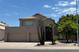 445 W Pecan Pl, Tempe, AZ 85284 - Photo 2
