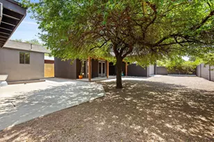1115 E Weldon Ave, Phoenix, AZ 85014 - Photo 32
