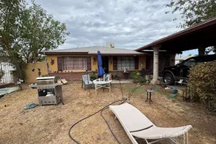 1812 N 32nd Pl, Phoenix, AZ 85008 - Photo 1