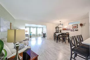 10319 W Clair Dr, Sun City, AZ 85351 - Photo 4