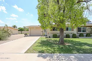 10319 W Clair Dr, Sun City, AZ 85351 - Photo 1