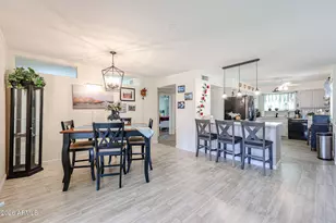 10319 W Clair Dr, Sun City, AZ 85351 - Photo 12