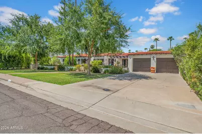 2102 Encanto Drive SW, Phoenix, AZ 85007 - Photo 2