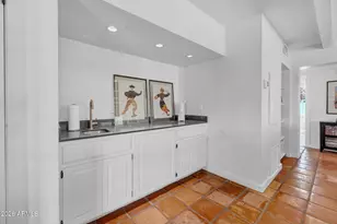 2102 Encanto Dr SW, Phoenix, AZ 85007 - Photo 32