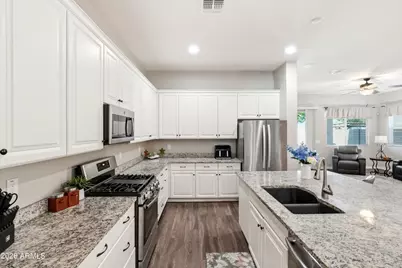 1246 W Spine Tree Avenue, Queen Creek, AZ 85140 - Photo 8