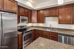 525 W Lakeside Dr, Tempe, AZ 85281 - Photo 6