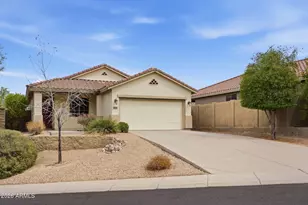 3822 W Adamanda Ct, Phoenix, AZ 85086 - Photo 2