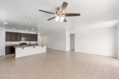 7123 S 34th Lane, Phoenix, AZ 85041 - Photo 8