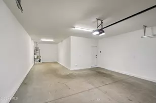 7123 S 34th Ln, Phoenix, AZ 85041 - Photo 10