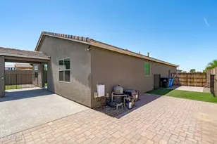 7123 S 34th Ln, Phoenix, AZ 85041 - Photo 14