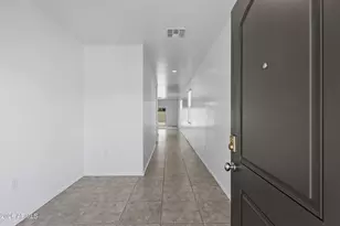 5246 E Iridium Way, San Tan Valley, AZ 85143 - Photo 4