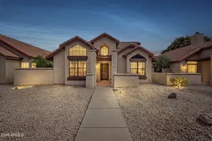 1839 E Secretariat Dr, Tempe, AZ 85284 - Photo 1